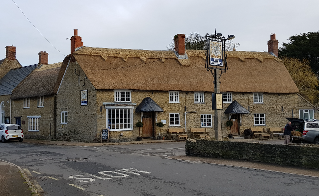 Pub in Burton Bradstock