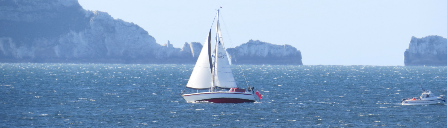 Sailing boat off the coast of Milford-on-Sea