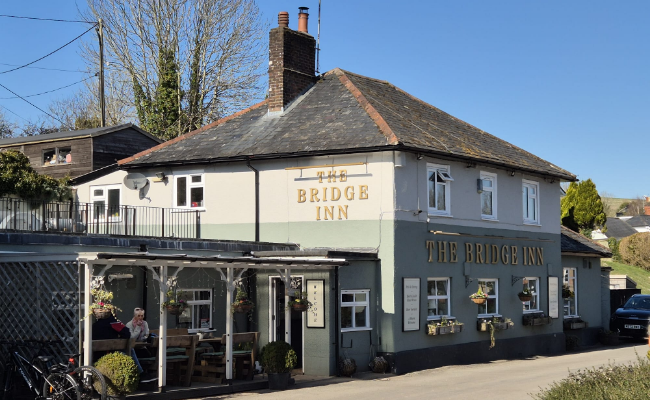 The Bridge Inn, Upper Woodford