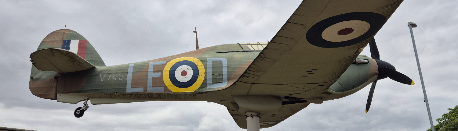 Imperial war museum plane in Duxford