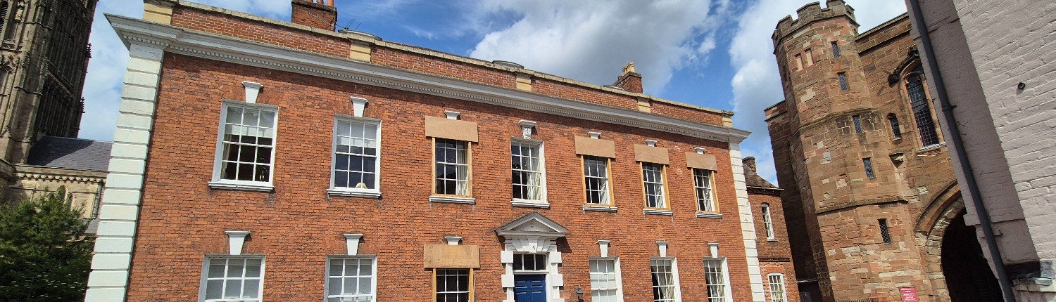 15 College Green period property