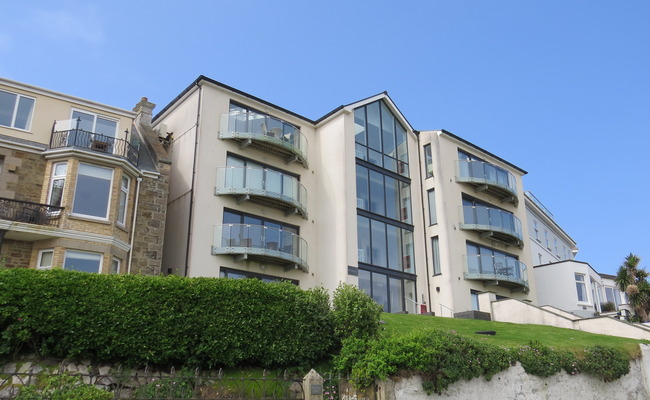 Perranporth apartment building