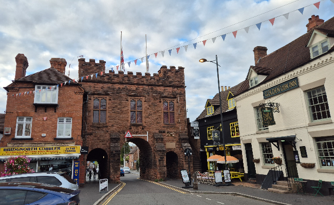 Bridgenorth town centre historic archway