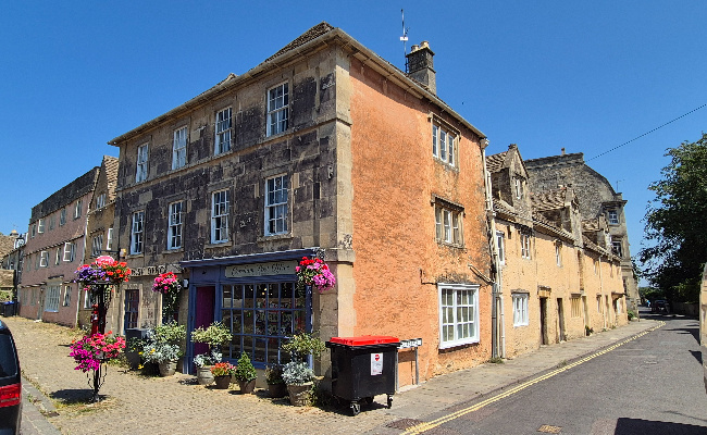 corsham-commercial-buildings Corsham commercial building