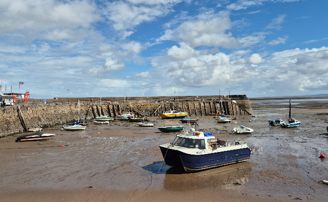 minehead-harbour-boats